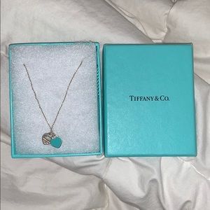 Tiffany and Co mini double heart necklace